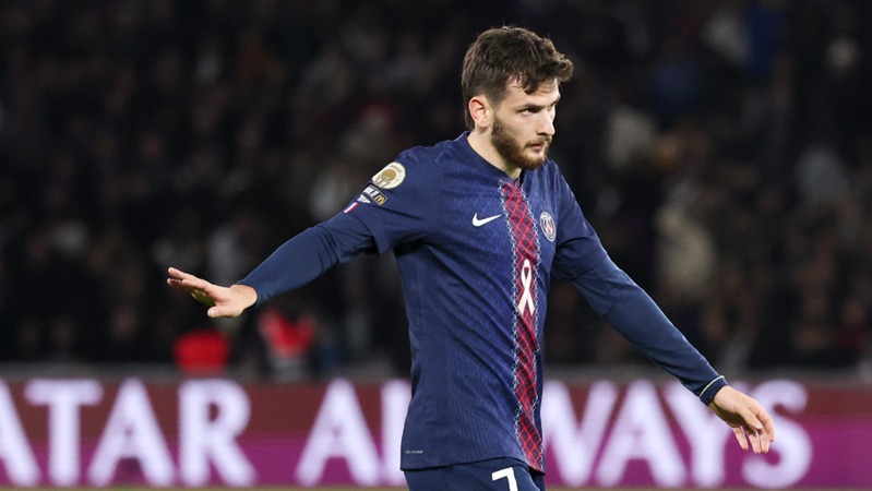 半场巴黎 半场巴黎